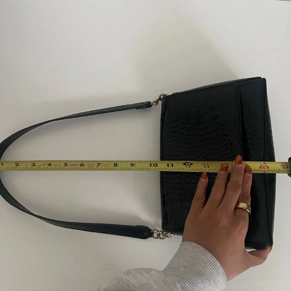 Vintage Liz Claiborne Crocodile Embossed Faux Leather Black Shoulder Bag Purse - Picture 10 of 10